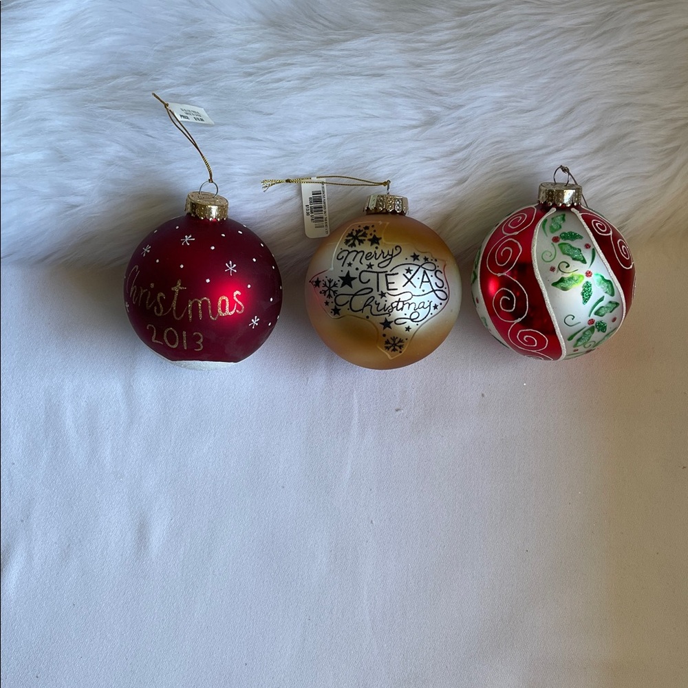 Set of 3 Christmas Glass Ornaments.